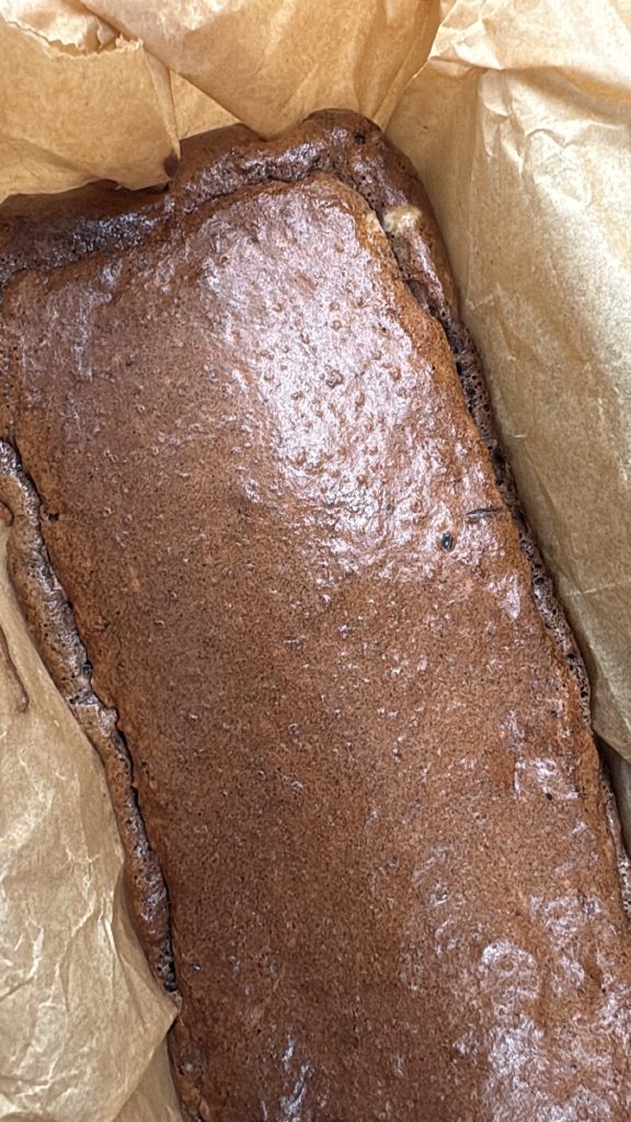 Niskowęglowodanowy słonecznikowiec bez cukru – mój nr 1 wśród keto ciast (bez glutenu, low carb, bez mąki)